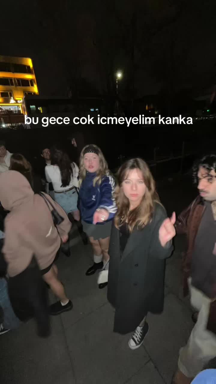 @&Ouml;z&uuml;n