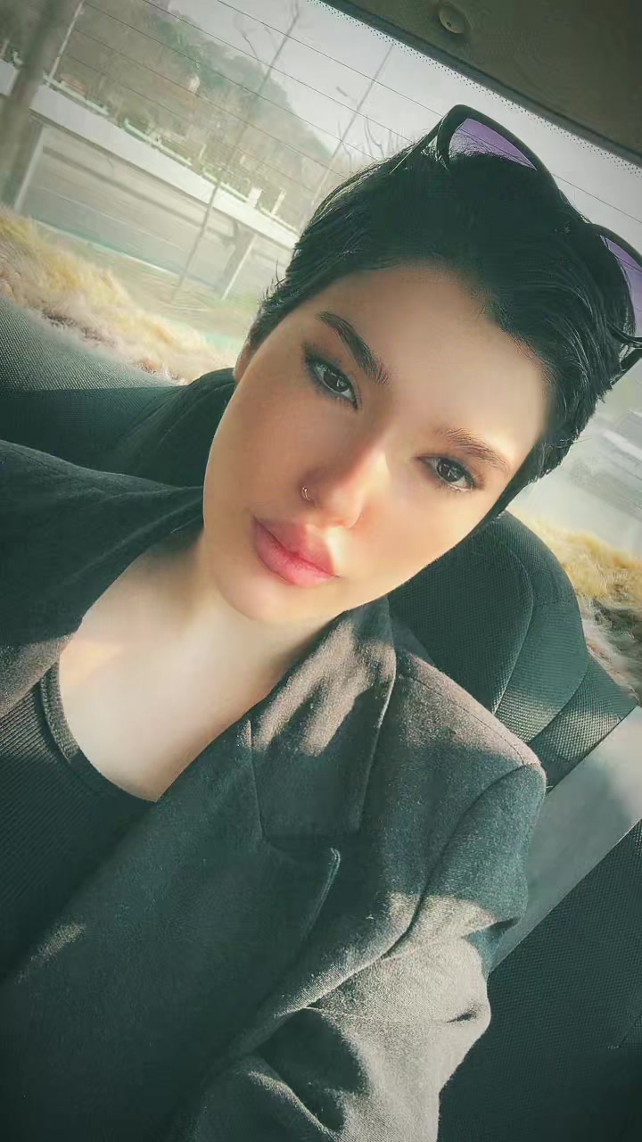 @KIYANA