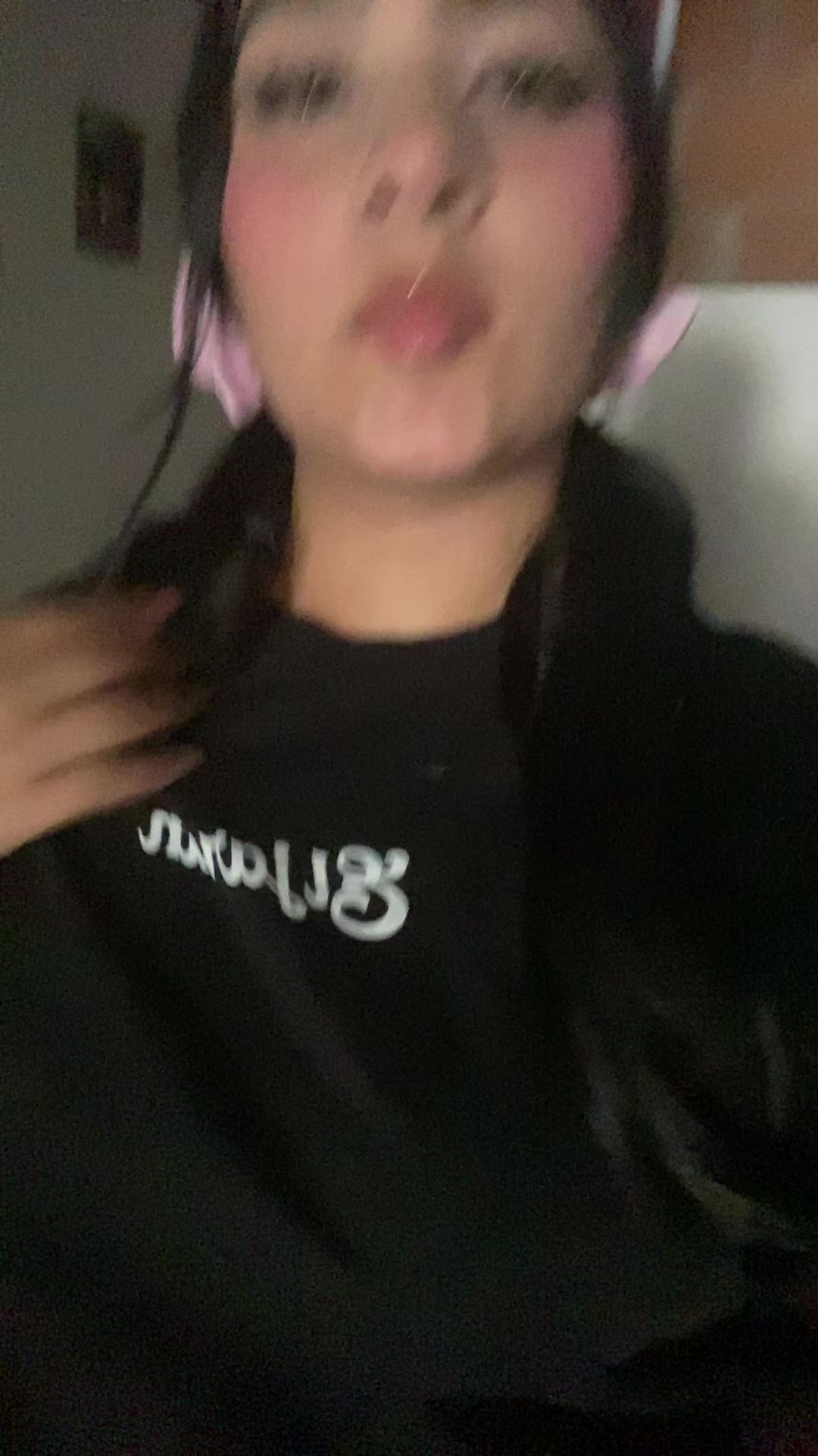 @𝓥 🕷️