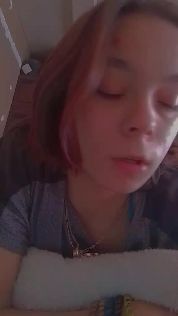 @Разбитая Девочка💔😈