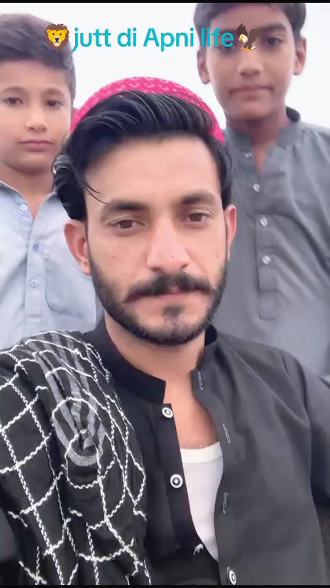 @🦁SARDAR MOBEEN KHAN🦅
