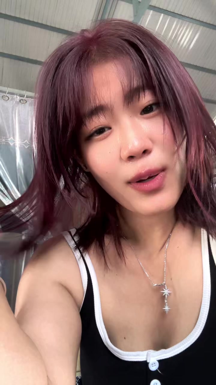 @小月🦋🤍