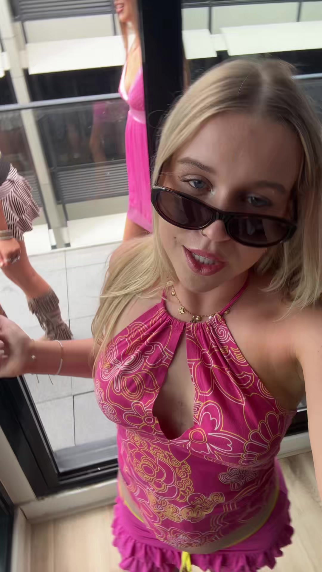 @mia