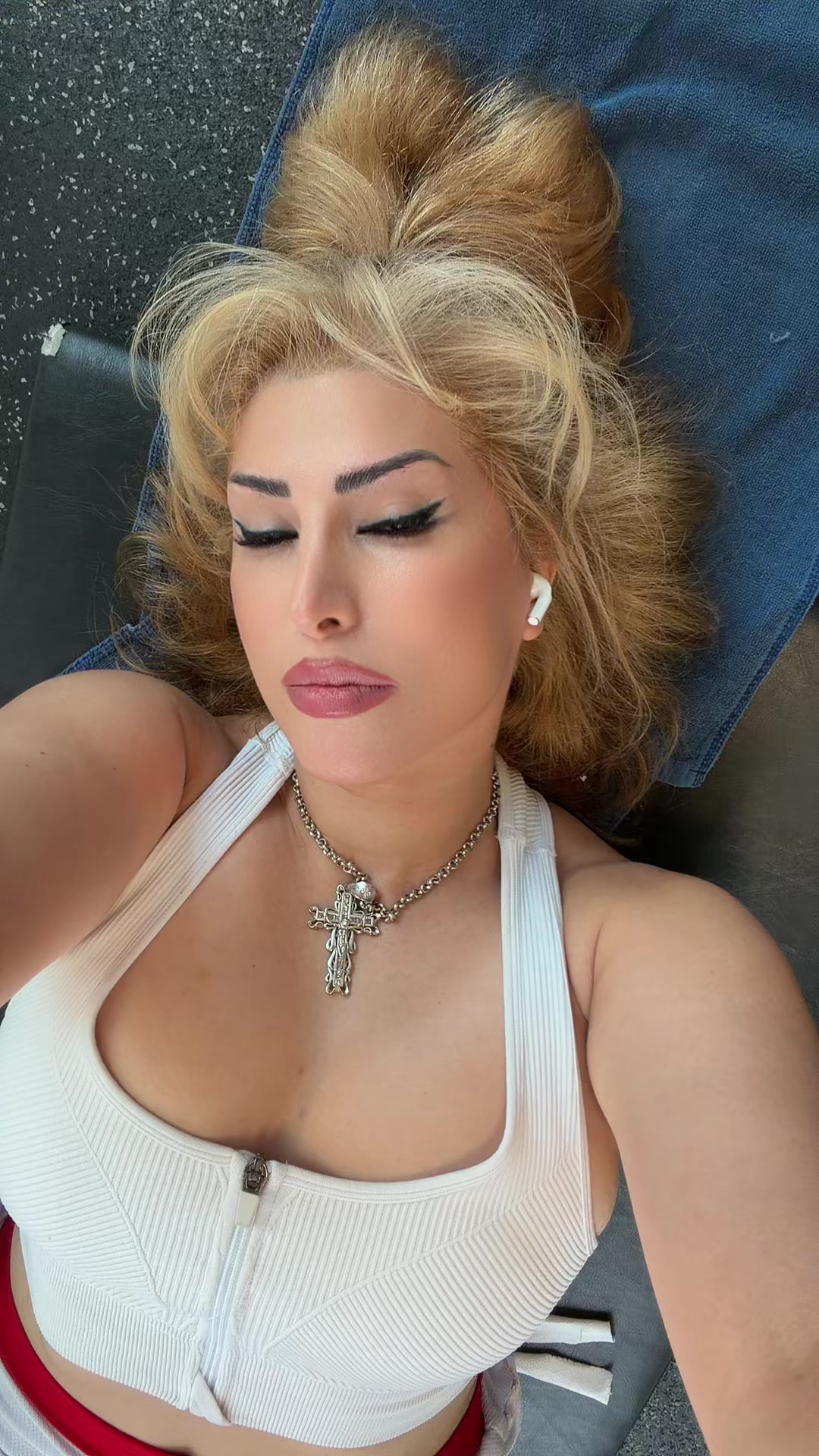 @SandraSterling1984