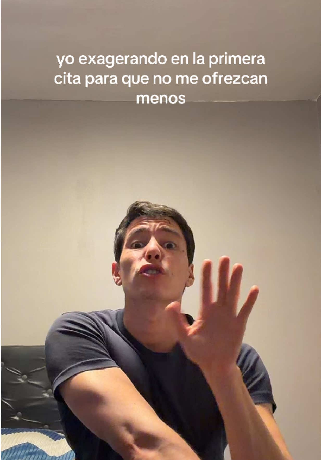 @leaageffroy