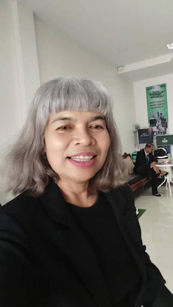 @อาภรณ์ ศรีชู