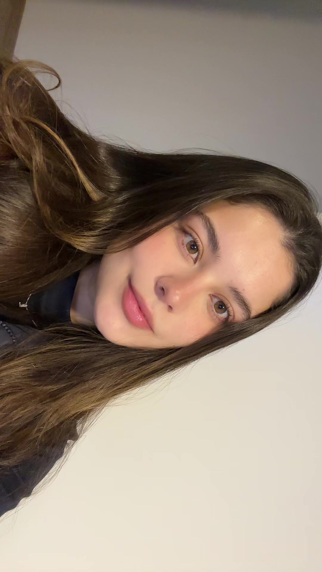 @laura
