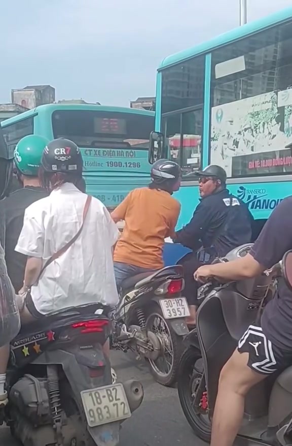 @Tuấn Lê