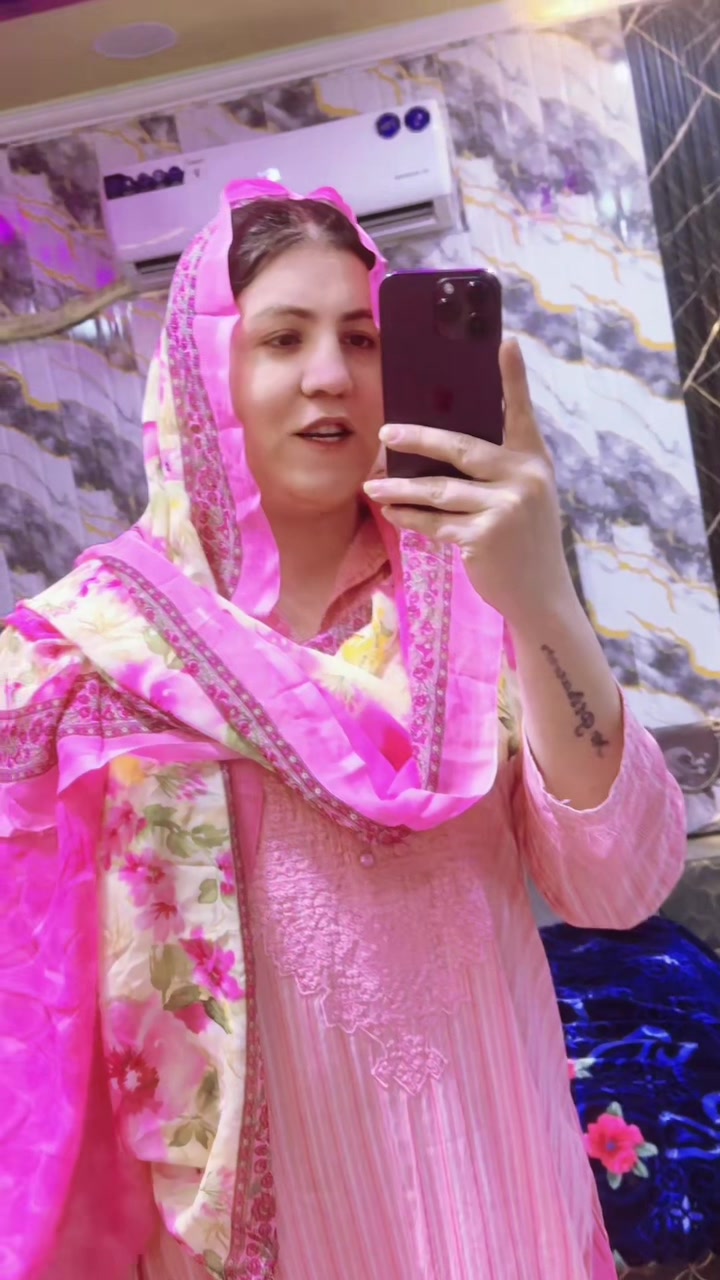 @Paro Peshawar