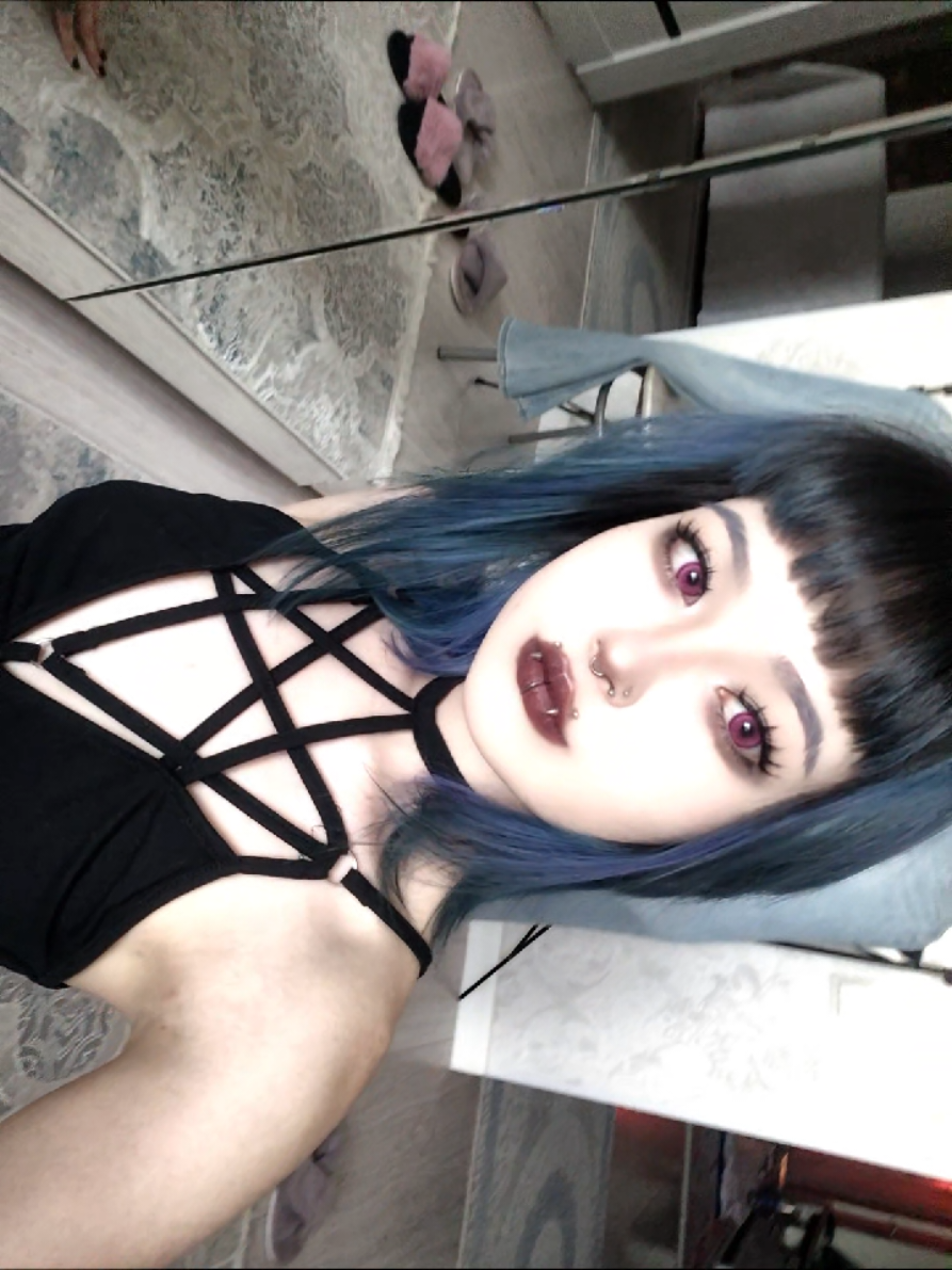 @𖤐𝔪𝔢𝔩𝔳𝔦𝔰𝔠𝔢𝔯𝔞𖤐