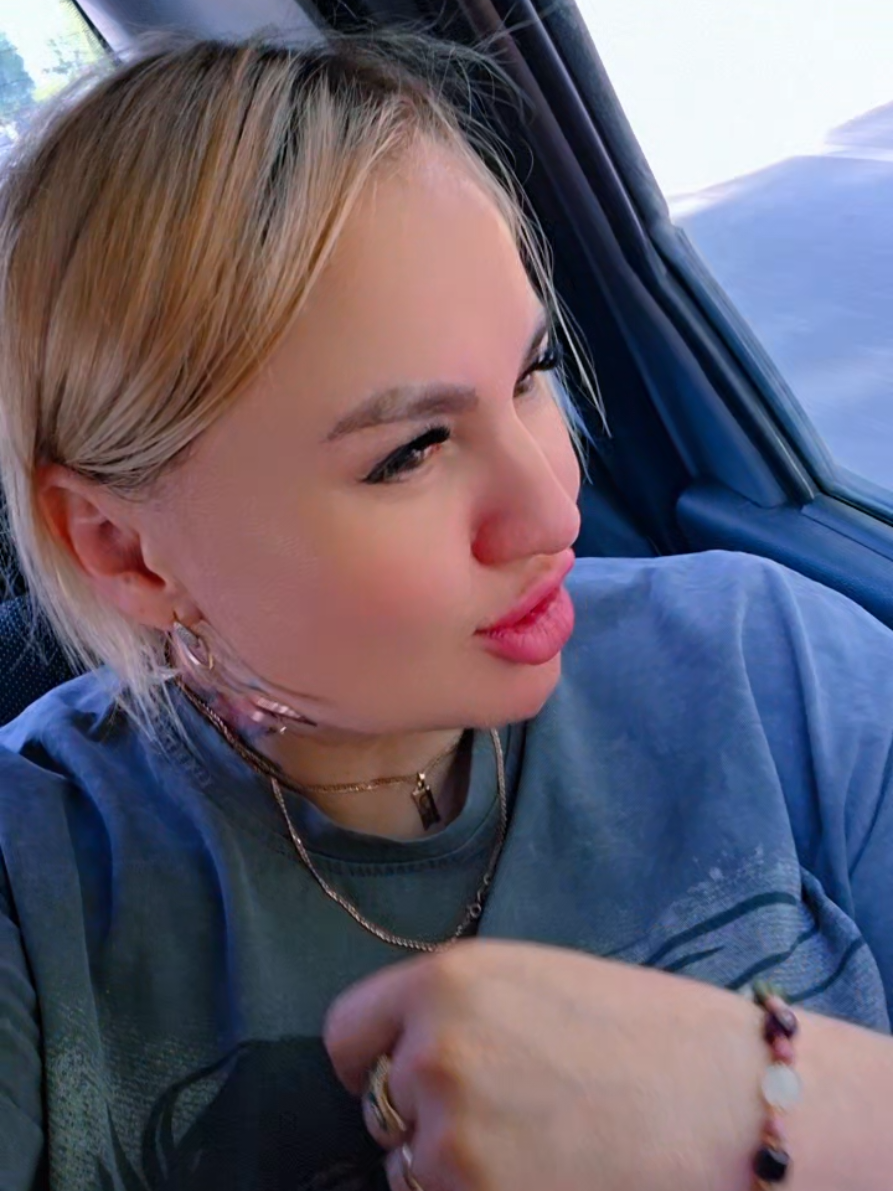 @Царица на маКсималках💎