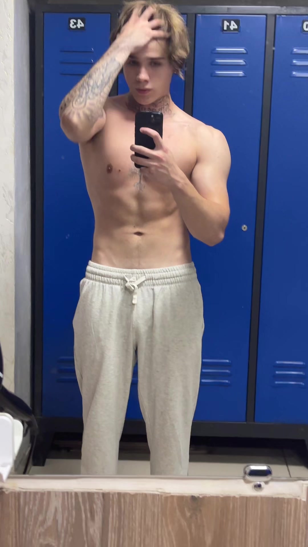 @ignatzero