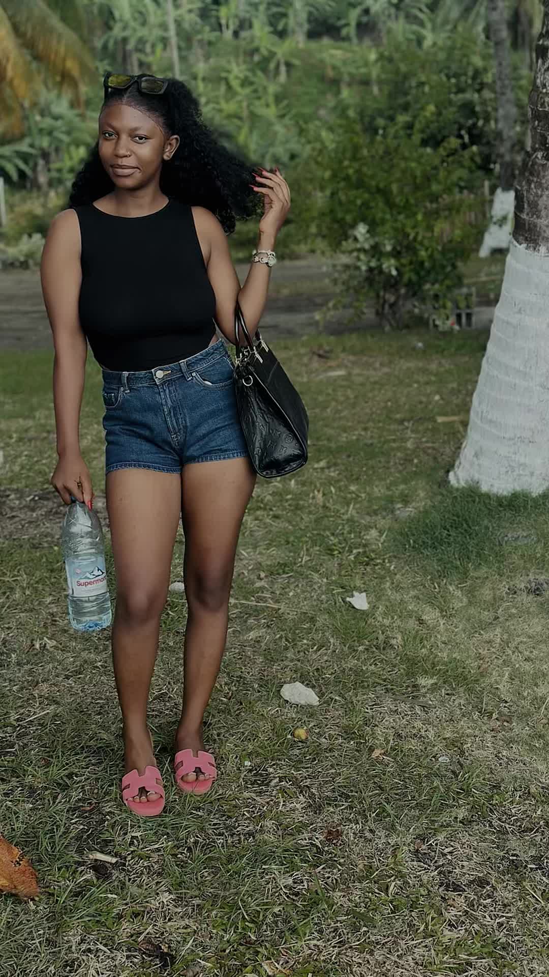 @🦋AMIKE🦋