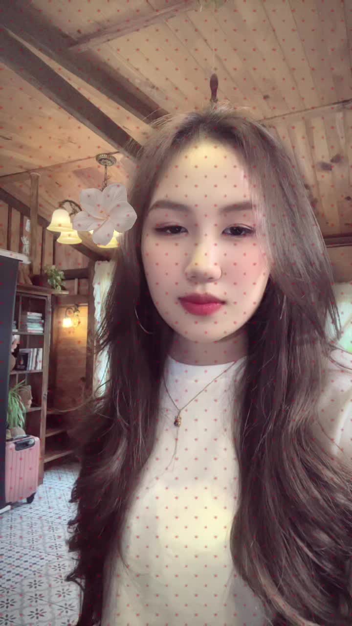 @Lục Thị Ho&agrave;n Hảo