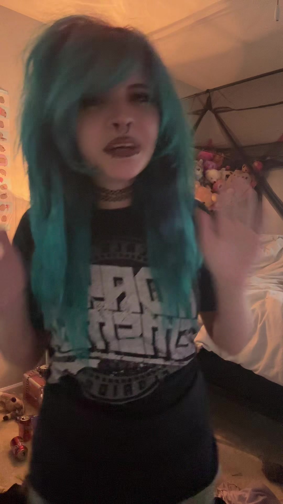 @blushingzombiebabe