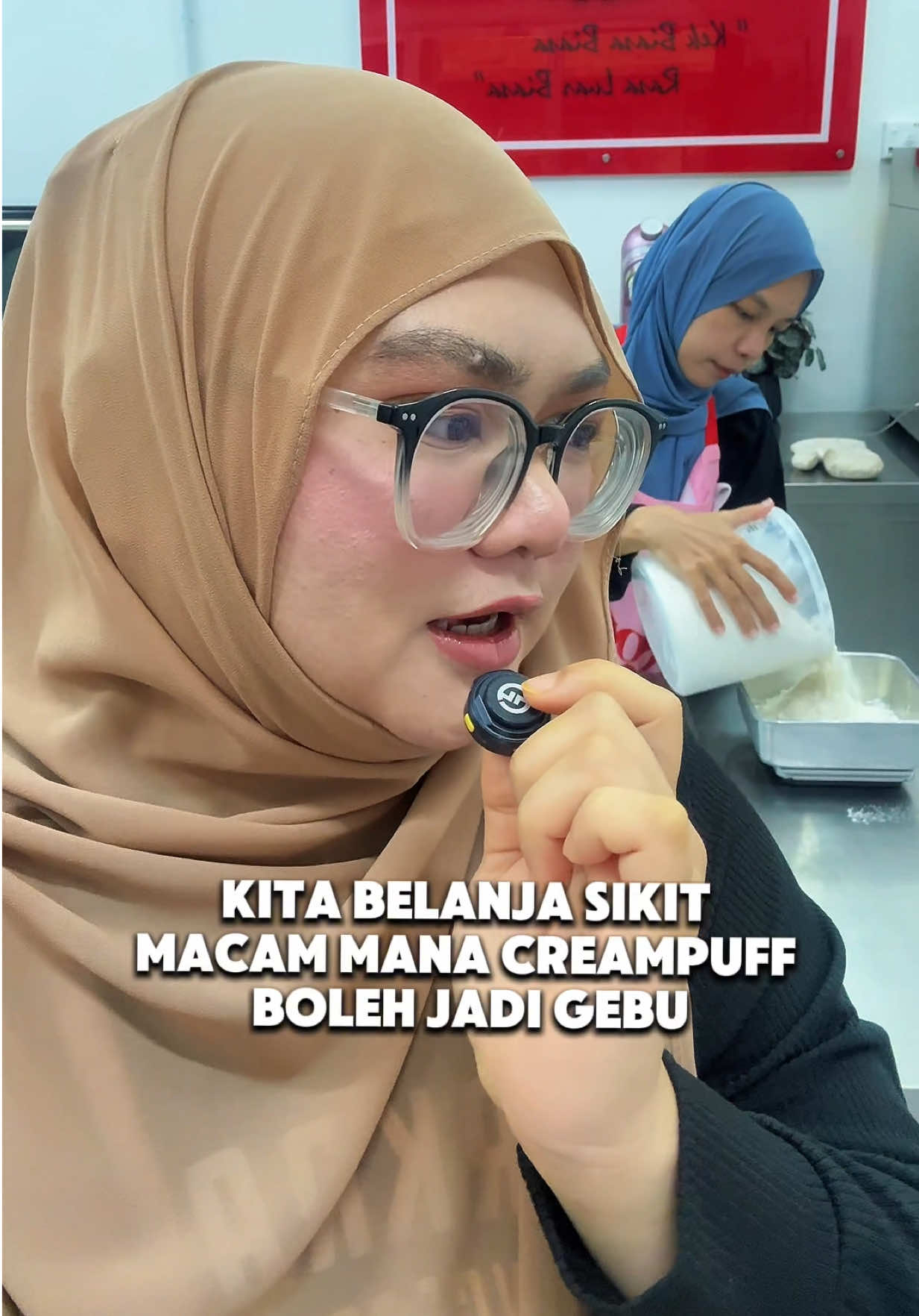 @Kfour | Kek Viral Parit Buntar