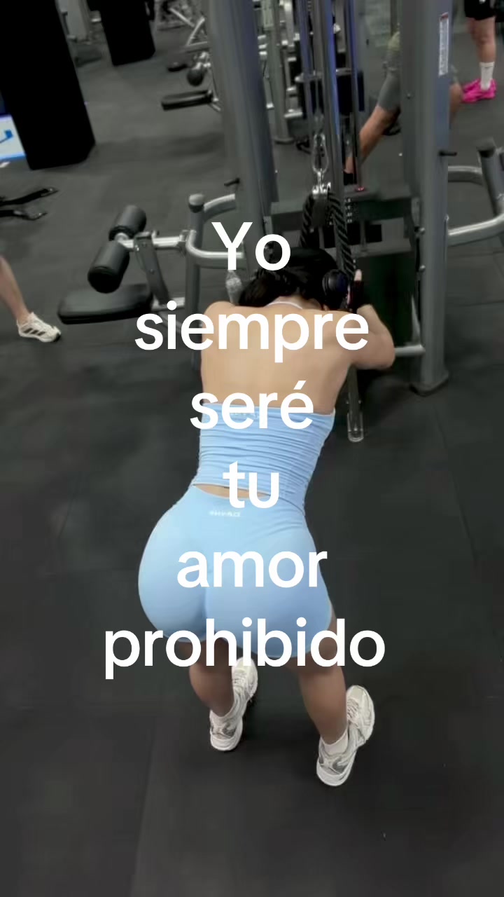 @Clau🎀