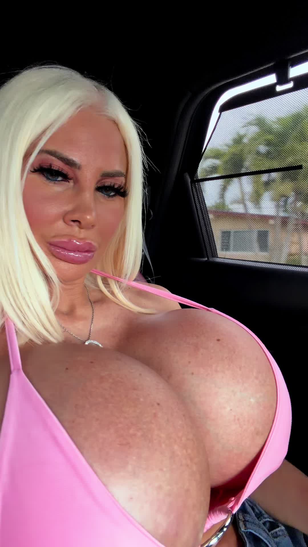 @Plastic Barbie