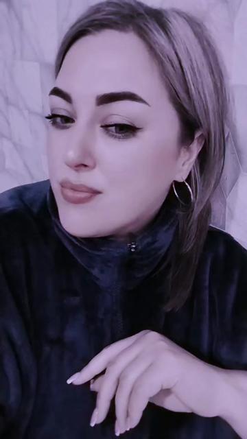 @anastasia***