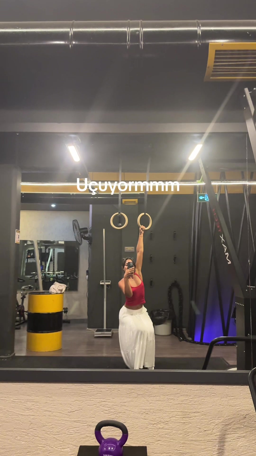 @justbeys_