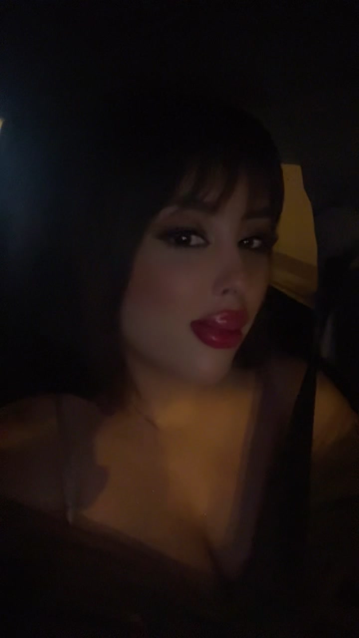 @the queen👑🎤 asmaeobaid💜🧡💛