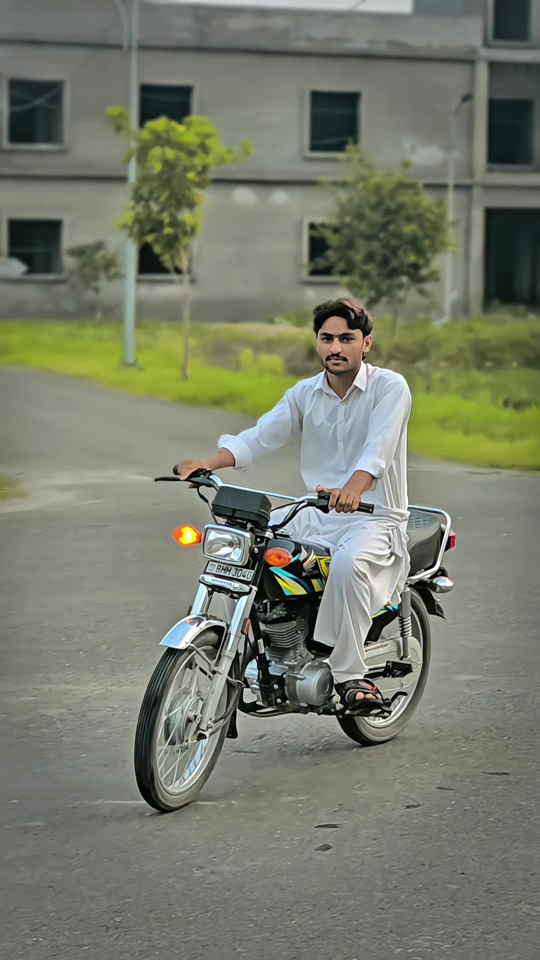 @Jamshedsehar🫀