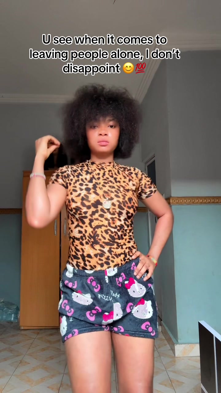 @attractionbabe