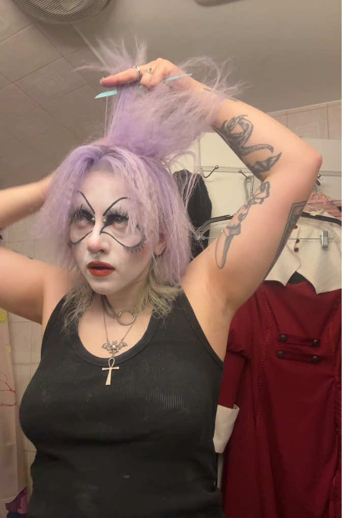 @dollygoth666