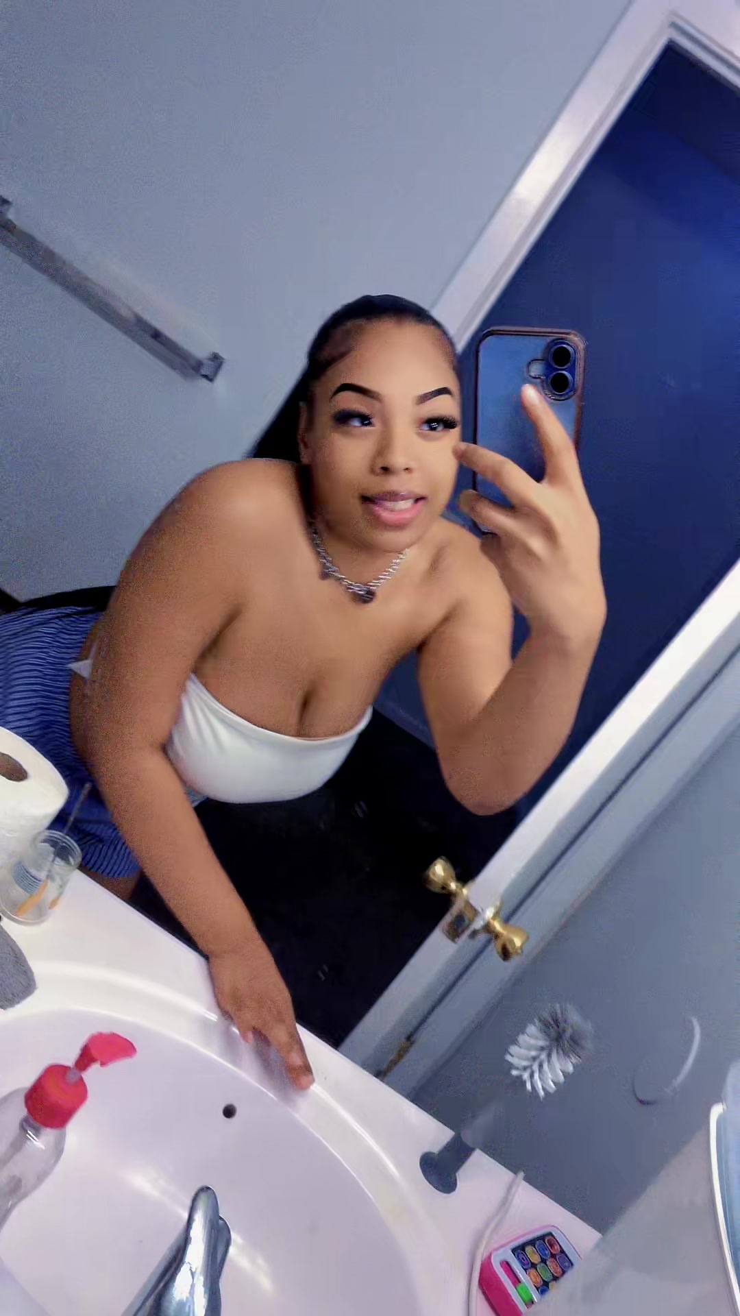 @Nia 💙