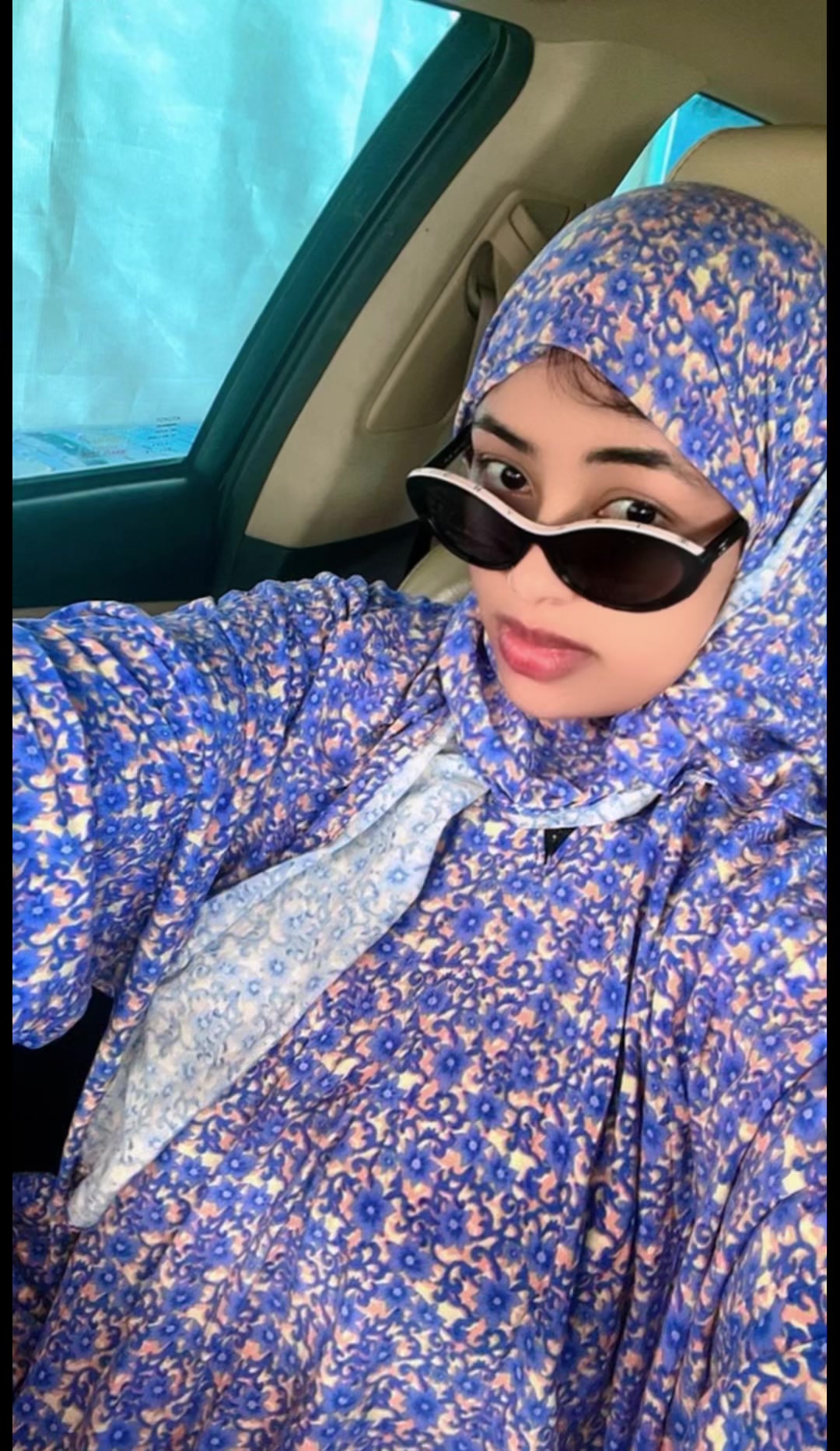 @Yasmnie 🦋