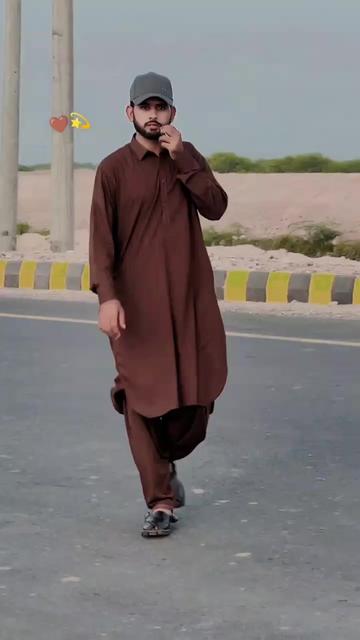@VEER_33