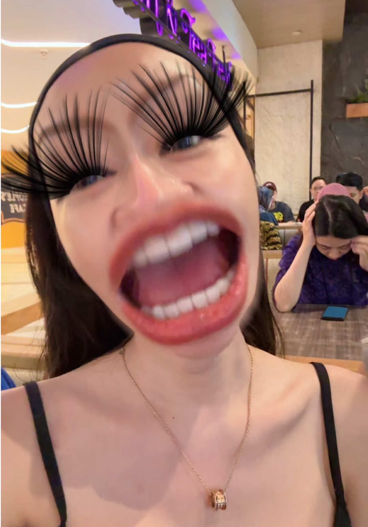 @LUCINTALUNA