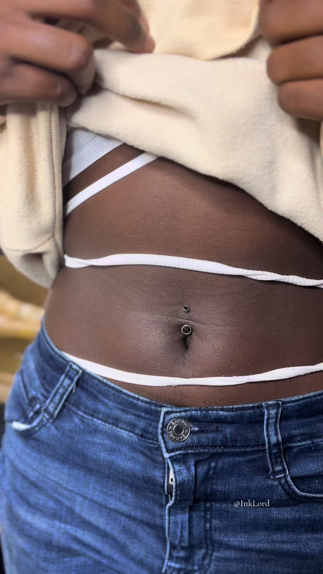 @INK LORD🇺🇬