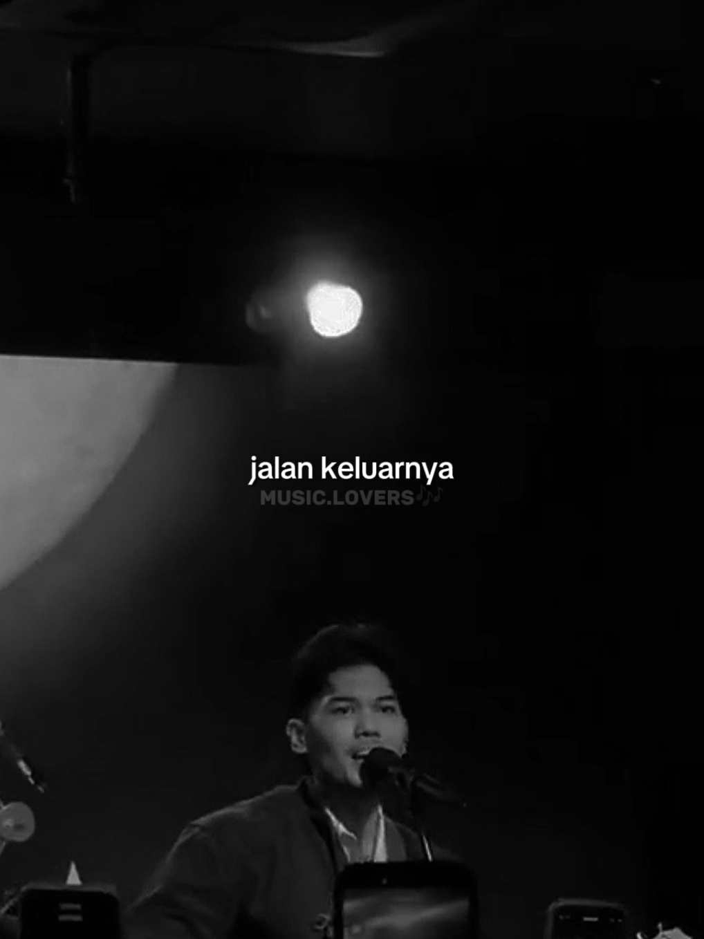 @MUSIC.LOVERS🎶