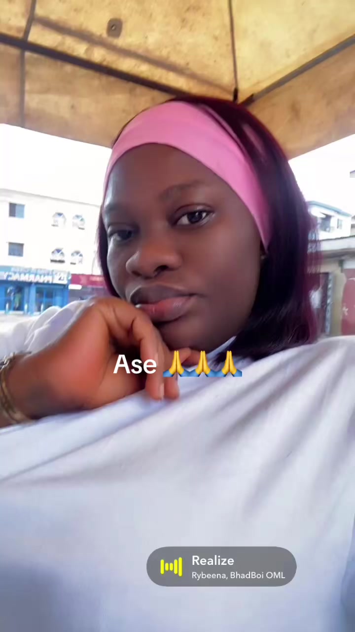 @queenola237