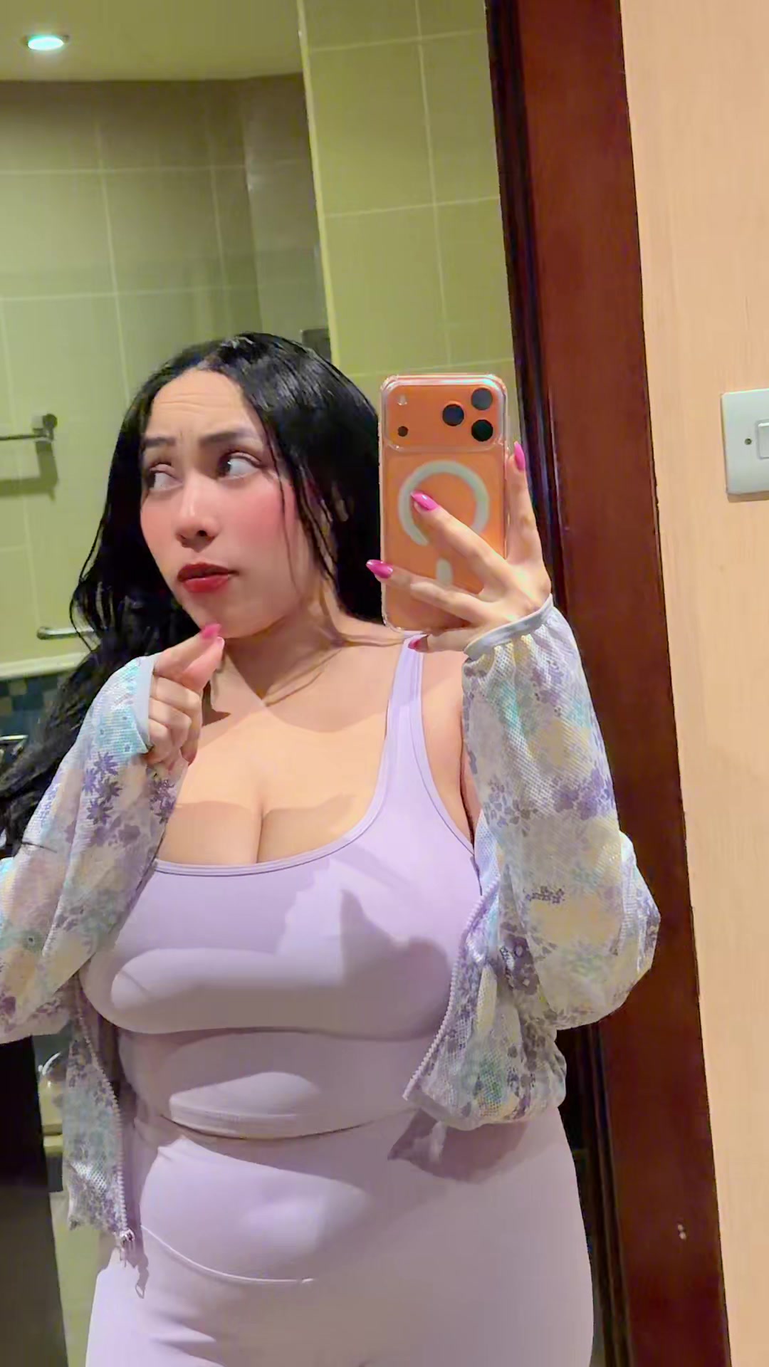 @Loulita Loubna