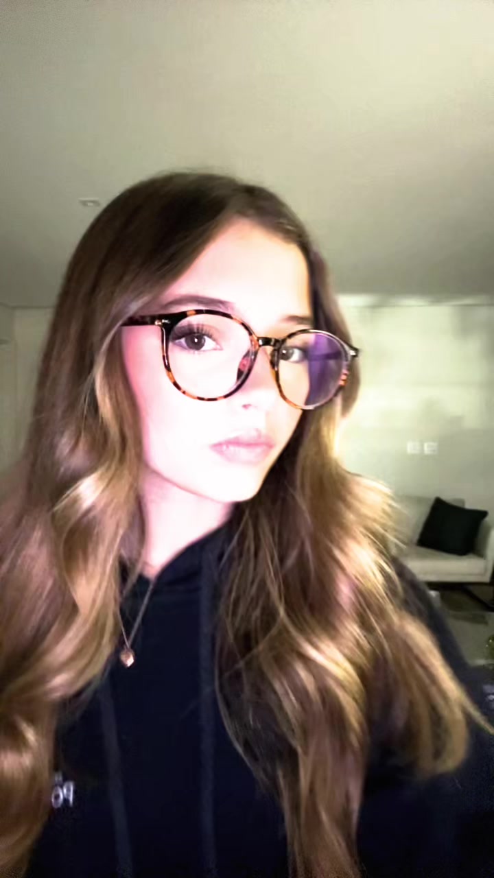 @Anna Laronga