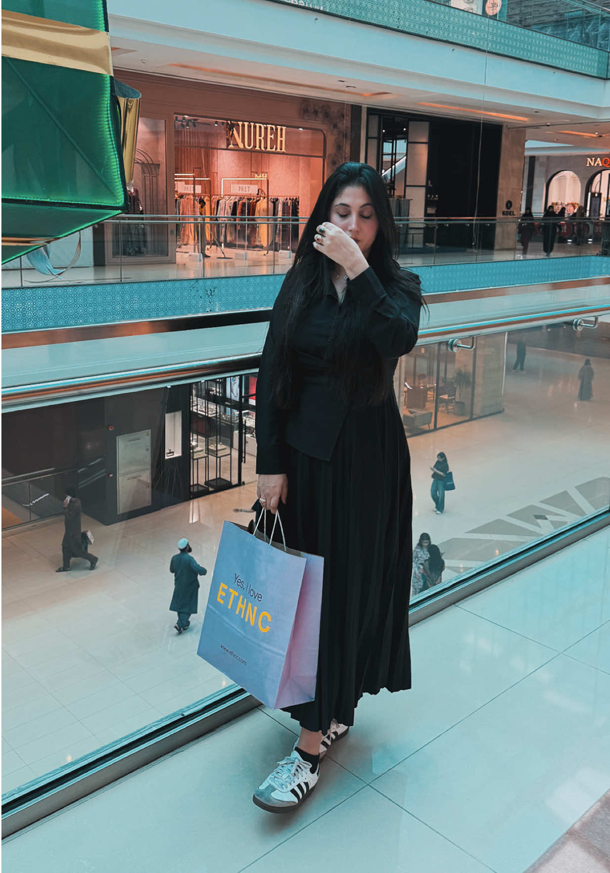 @Amna khan🕊️🇦🇺