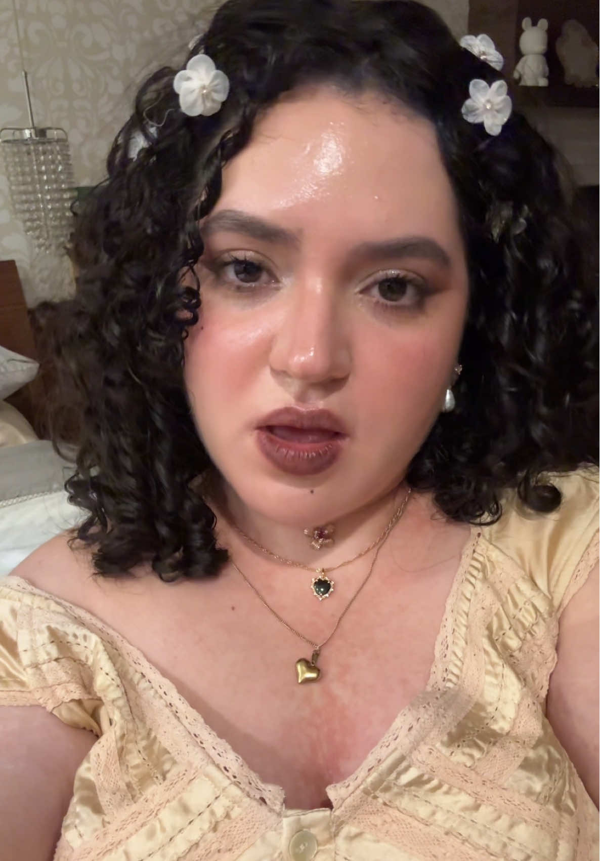 @☽