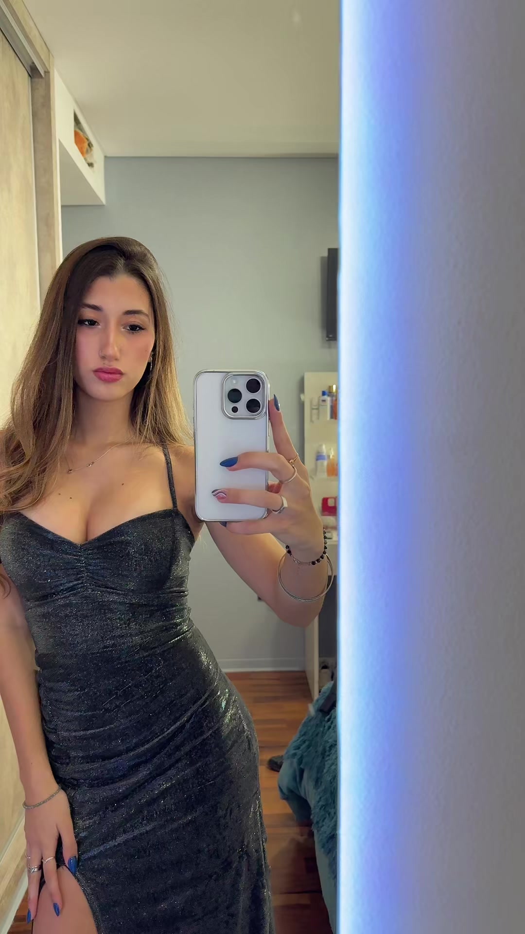 @abru 💋
