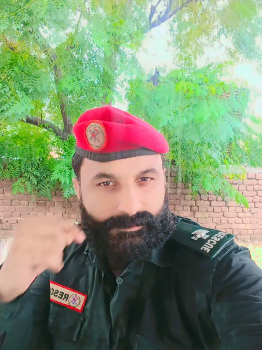 @✌️Syed✌️💫Zeeshan💫