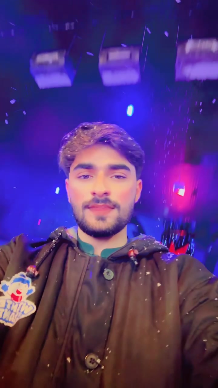 @waqar🖤