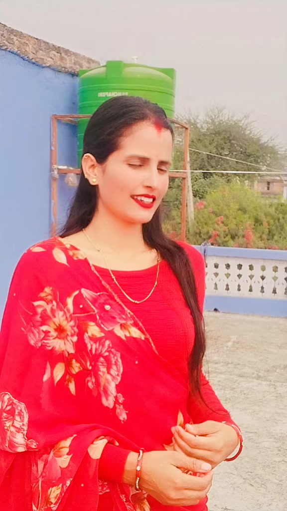 @DiMpLe QuEeN..❤️👰