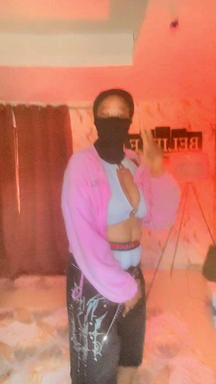 @🦋Akuah 🌹shandy 🦋