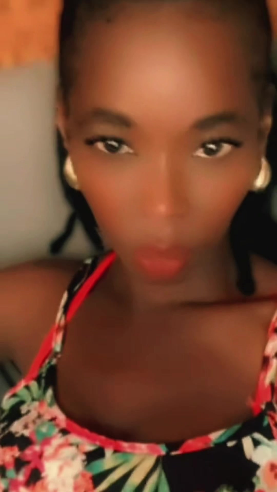 @Chenelle_restored
