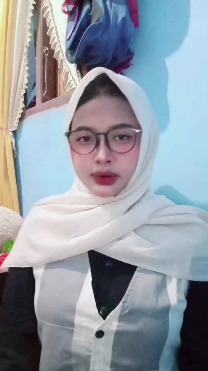 @_adik kecil 🦖🫦
