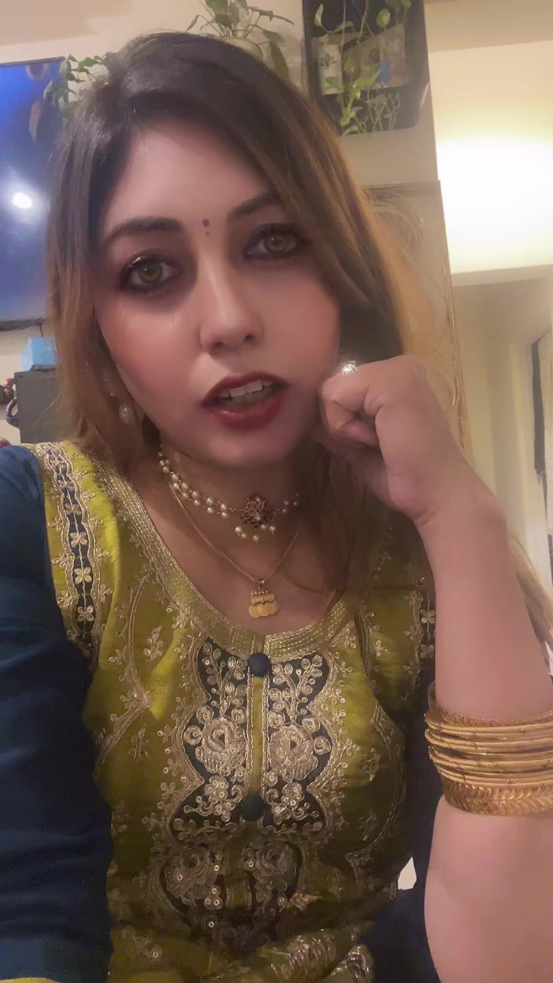 @RJ Priya