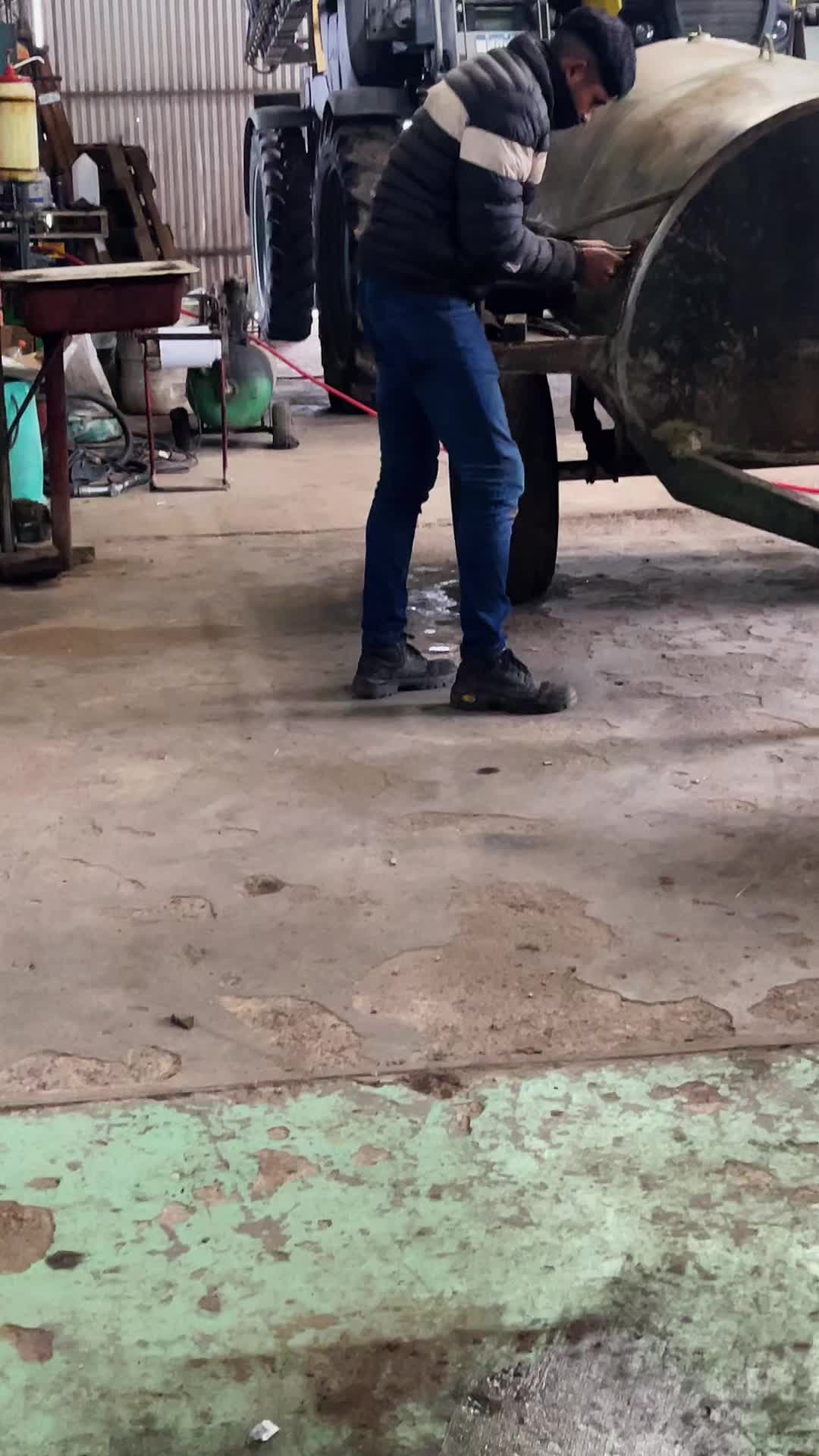 @Adrian Sosa