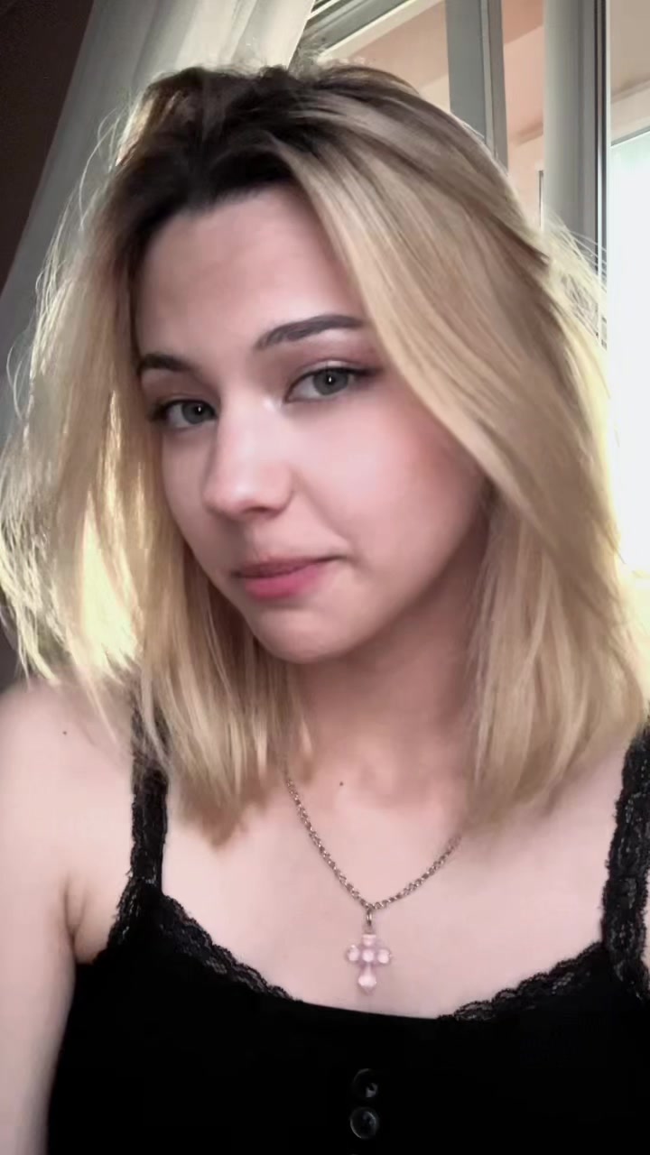 @Лола 🐾