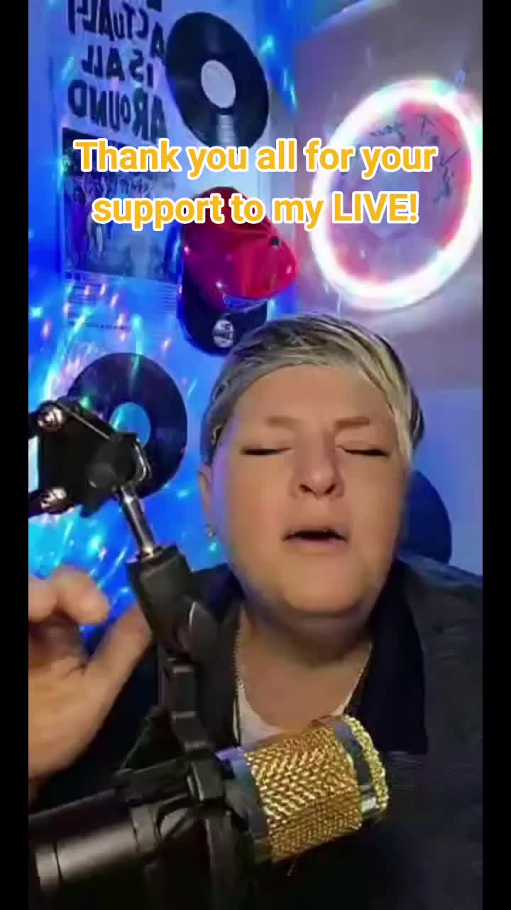 @QueenB&BlueEyes